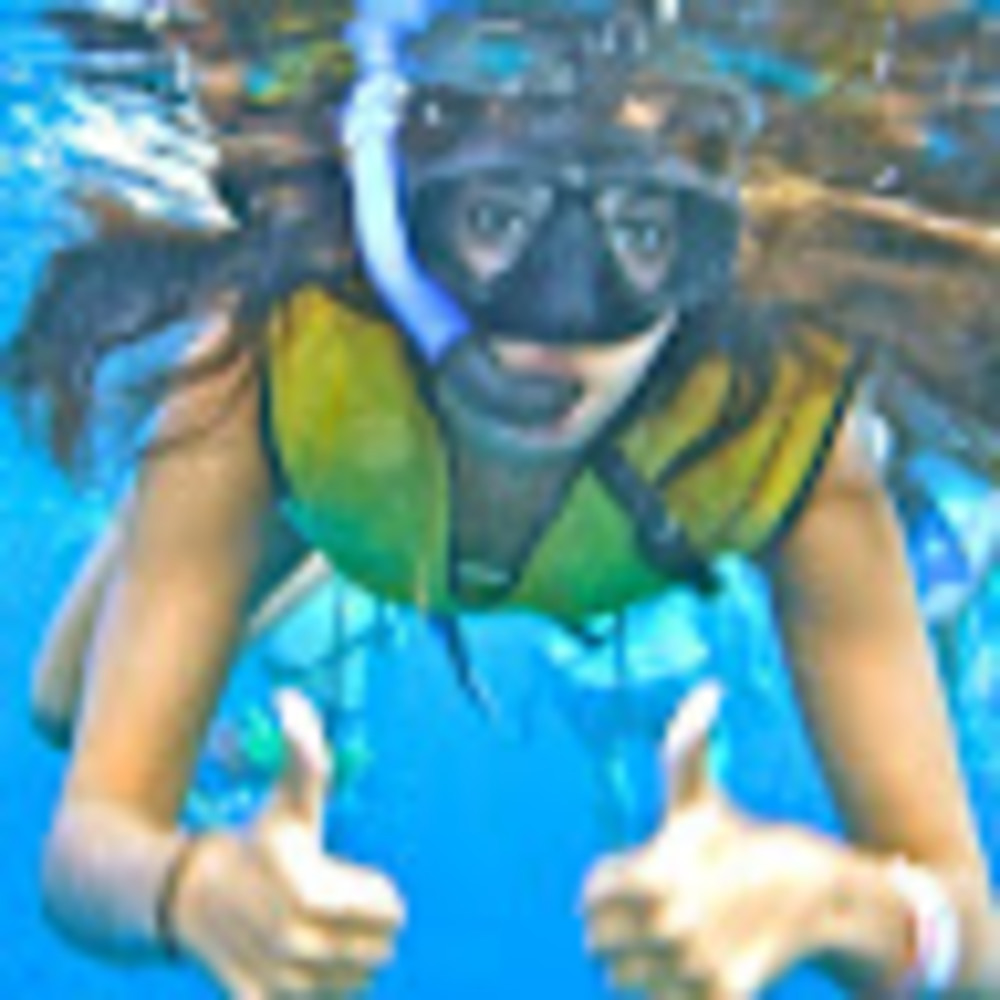 Meet your Posher, Elizabeth